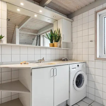 Amazing In With Sauna Holiday home *